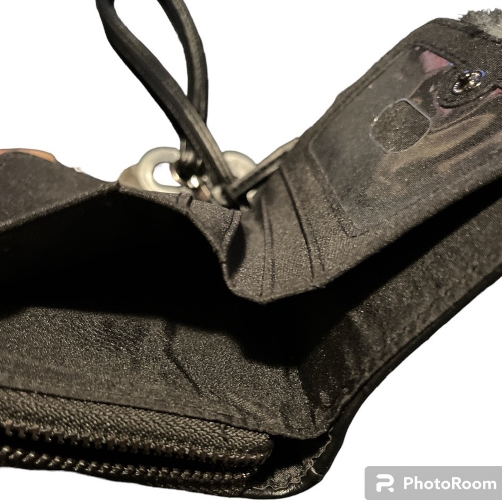 Furry Checkerboard No Bo Wallet - Picture 4 of 7